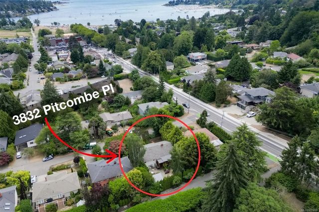 2 of 71 - 3832 Pitcombe Pl, Saanich, BC