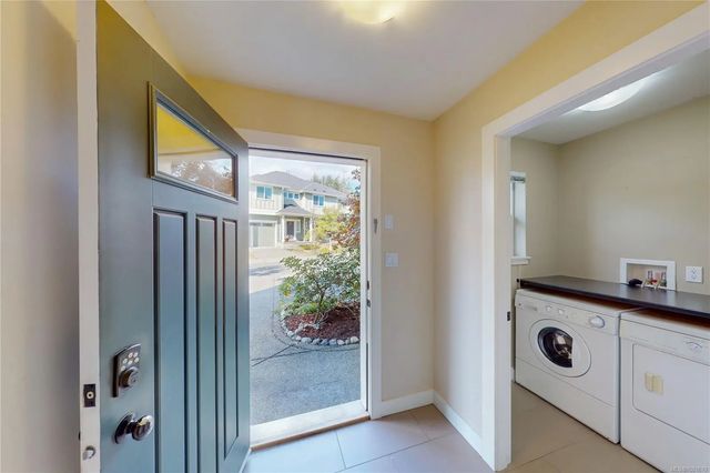 3 of 45 - 1205 Parkdale Creek Gdns, Langford, BC