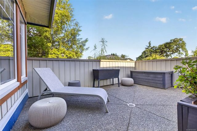 2 of 27 - 930 Braidwood Rd 413, Courtenay, BC