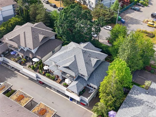 4 of 27 - 930 Braidwood Rd 413, Courtenay, BC