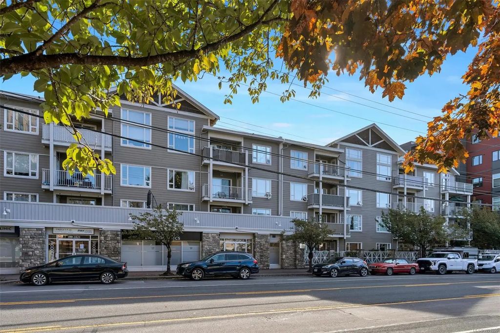 2823 Jacklin Rd 307, Langford