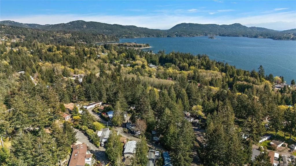 5838 Blythwood Rd 73, Sooke