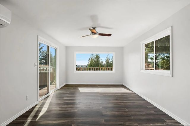 4 of 29 - 5838 Blythwood Rd 73, Sooke, BC