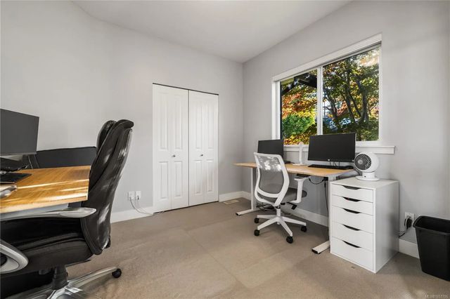 2 of 52 - 978 Timberline Dr, Campbell River, BC