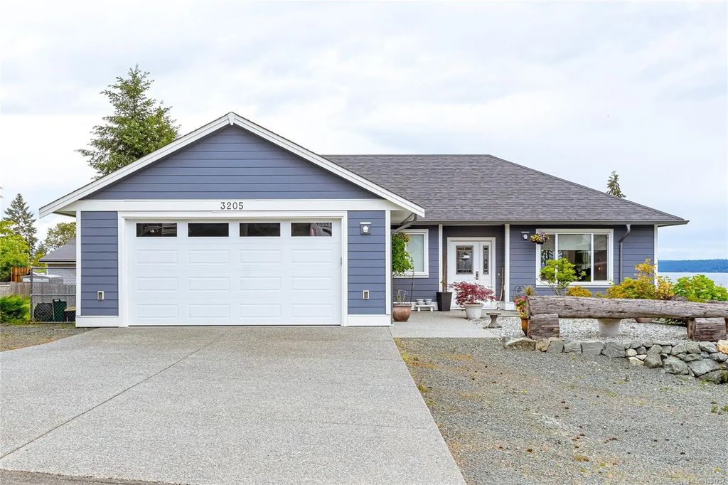 3205 Douglas St, Chemainus