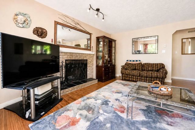 4 of 61 - 2162 Stelly's Cross Rd, Central Saanich, BC