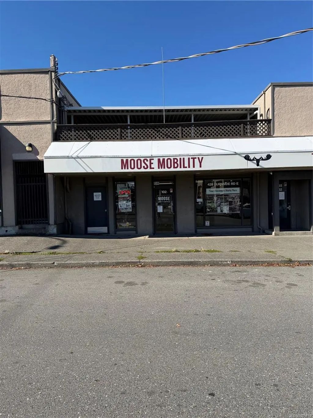 428 Burnside Rd E 102, Victoria