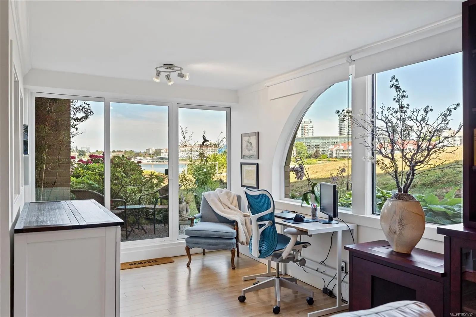 Homes for Sale in Victoria, BC