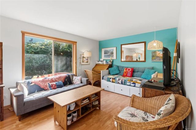 3 of 30 - 1626 Holly Cres 3, Ucluelet, BC