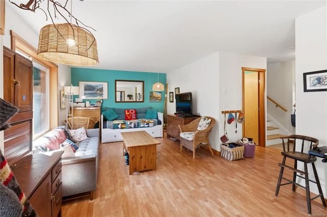 4 of 30 - 1626 Holly Cres 3, Ucluelet, BC
