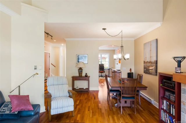 5 of 42 - 10520 Mcdonald Park Rd 25, North Saanich, BC