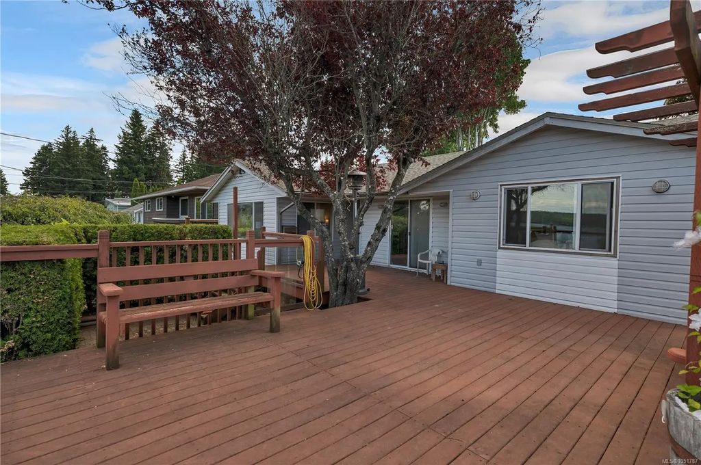 558 Alder St, Campbell River