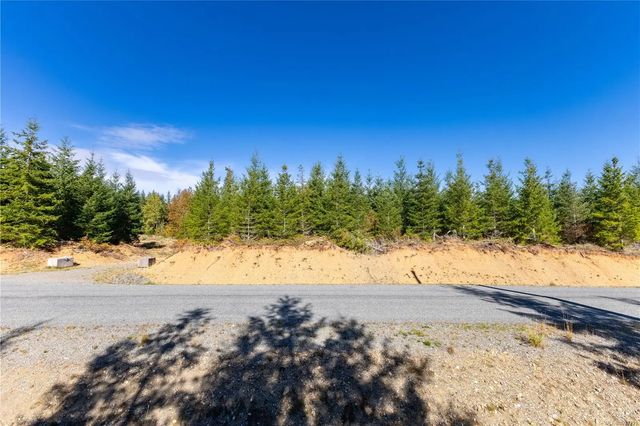 2 of 15 - Lot D Chantrelle Way, Campbell River, BC