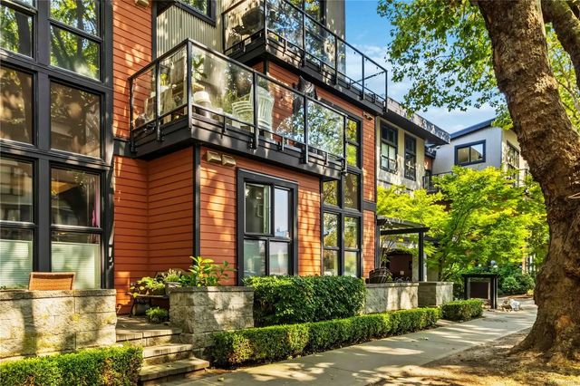 3 of 40 - 630 Speed Ave 105, Victoria, BC