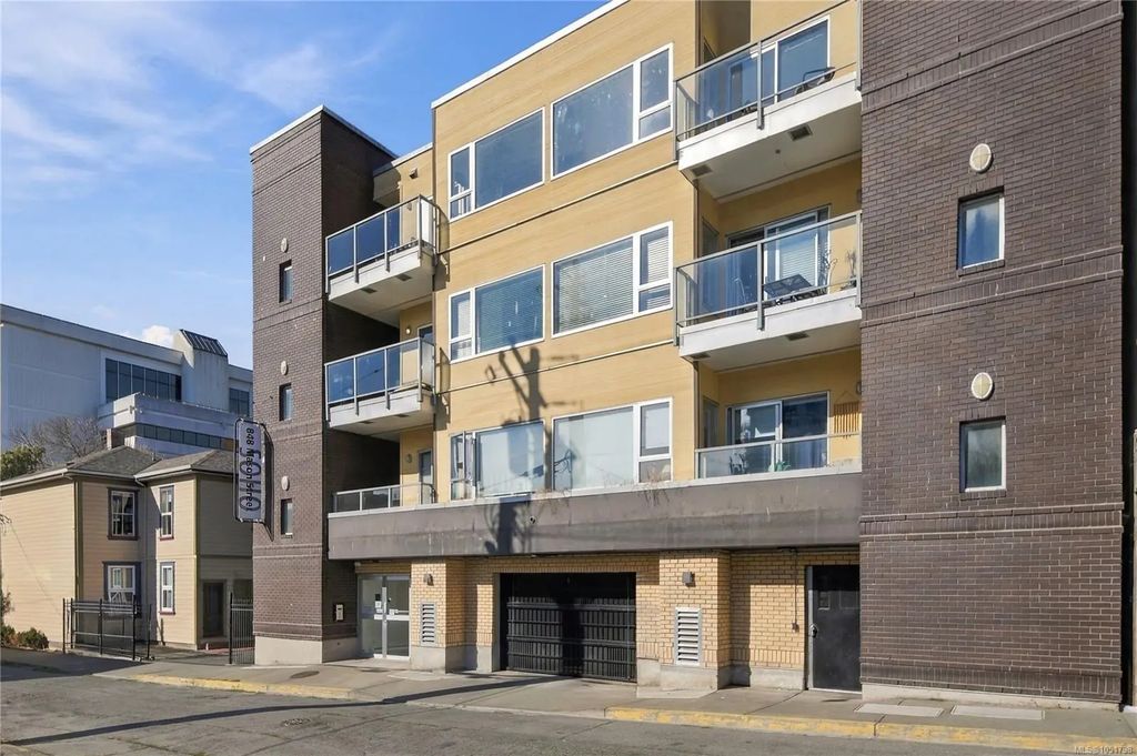 848 Mason St 401, Victoria