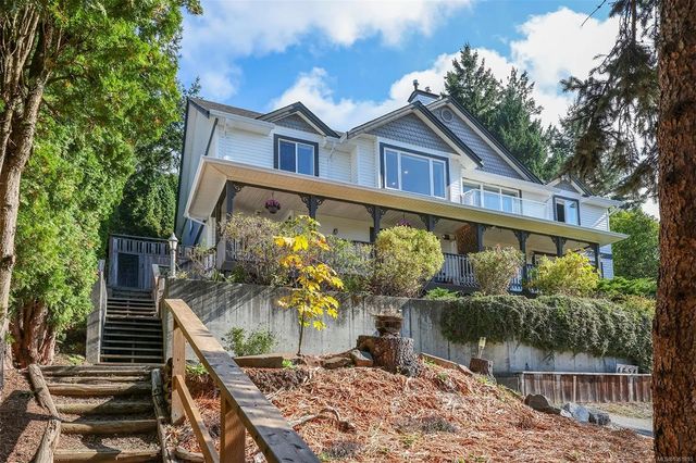 2 of 50 - 4654 Cruickshank Ave A, Courtenay, BC