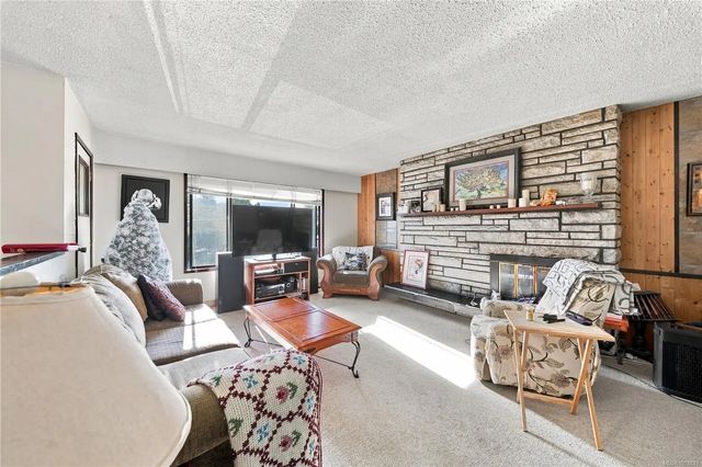 2 of 28 - 2344/2346 Rosstown Rd, Nanaimo, BC