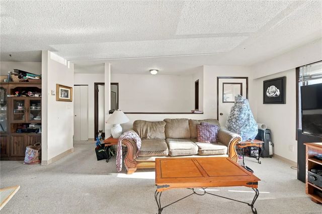 3 of 28 - 2344/2346 Rosstown Rd, Nanaimo, BC