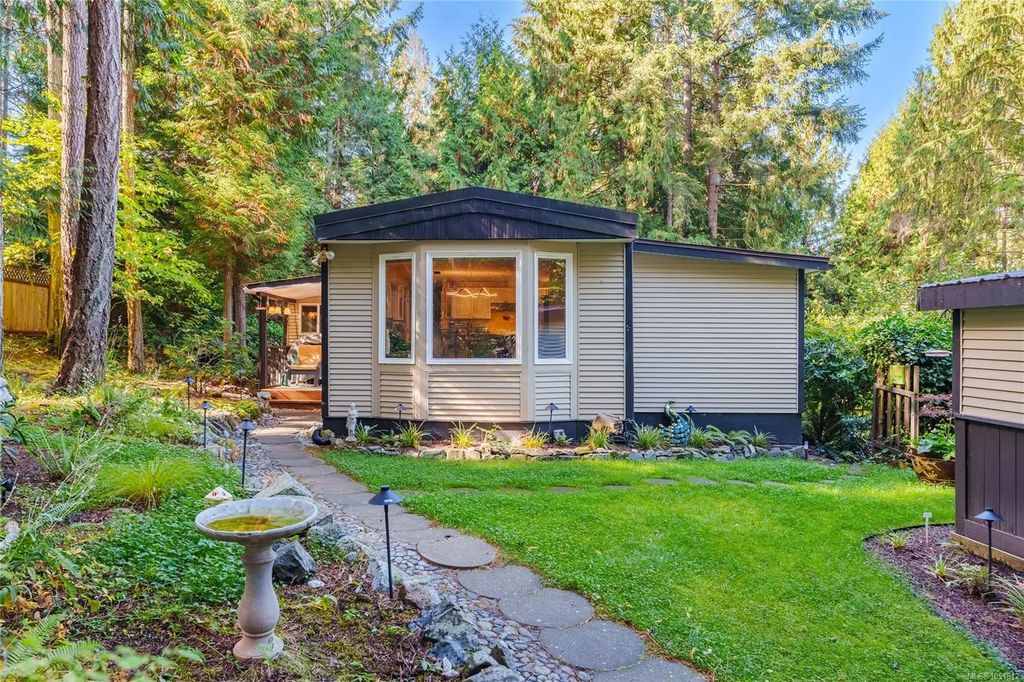 7071 Lantzville Rd 21, Lantzville