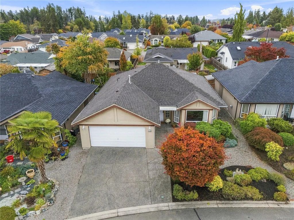 568 Hampstead St, Parksville