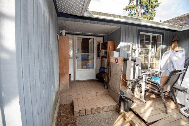 3 of 48 - 1706 Mills Rd, North Saanich, BC