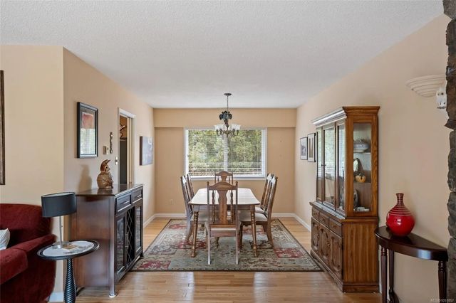 5 of 51 - 3906 Braefoot Rd, Saanich, BC