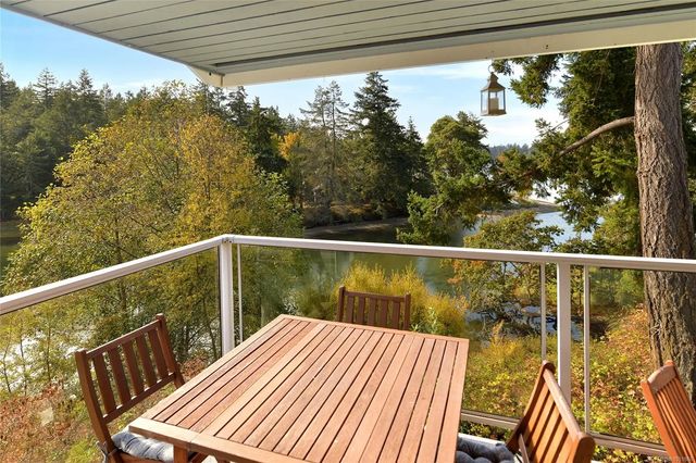4 of 94 - 1600 Stroulger Rd 321, Nanoose Bay, BC