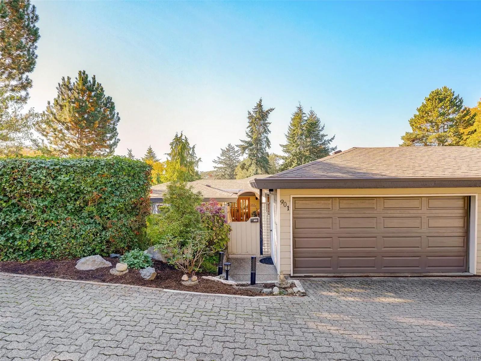 Residential for Sale by 2829 Arbutus Rd 901 in the Saanich, located in the neighborhood of Wedgewood Estates