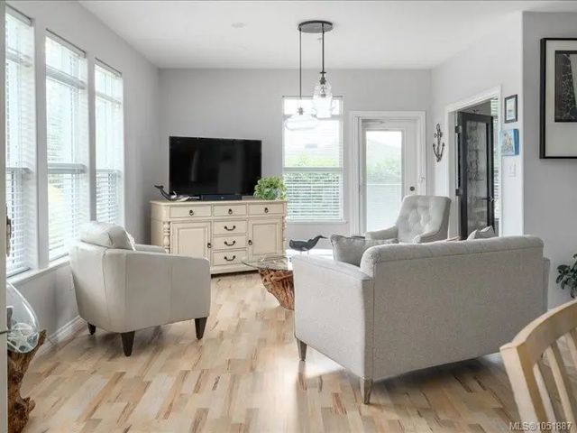 3 of 37 - 399 Wembley Rd 107, Parksville, BC