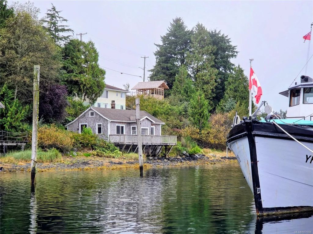 1460 Imperial Lane, Ucluelet