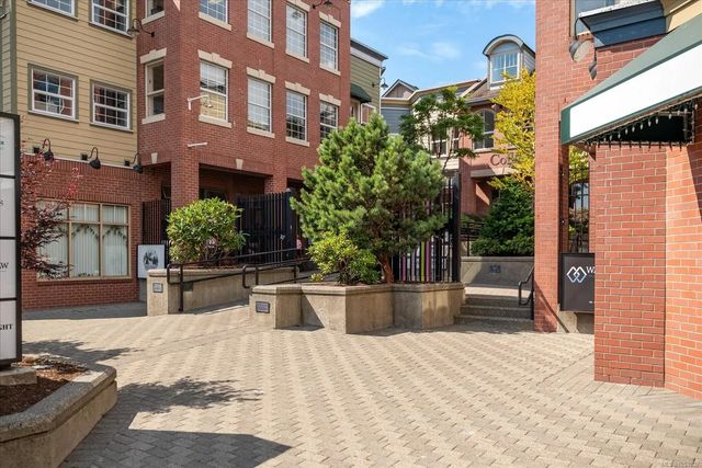 4 of 50 - 351 Wesley St, Nanaimo, BC