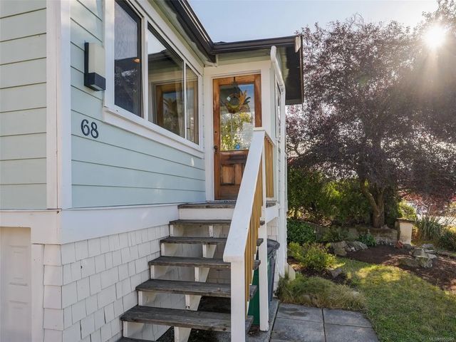 2 of 24 - 68 Crease Ave, Saanich, BC