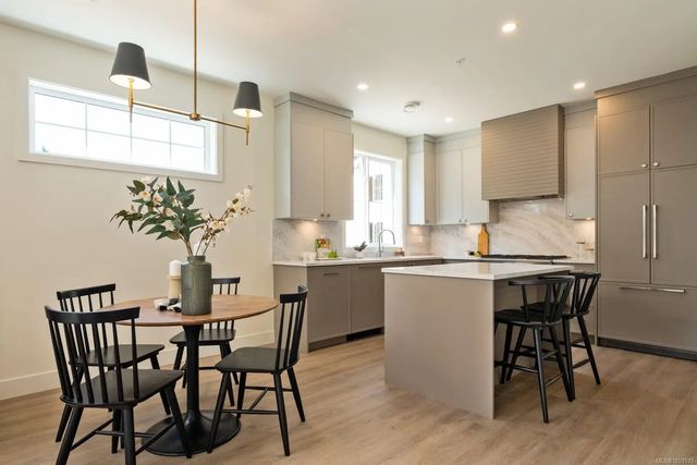 4 of 30 - 2770 Vantilburg Cres 214, Langford, BC