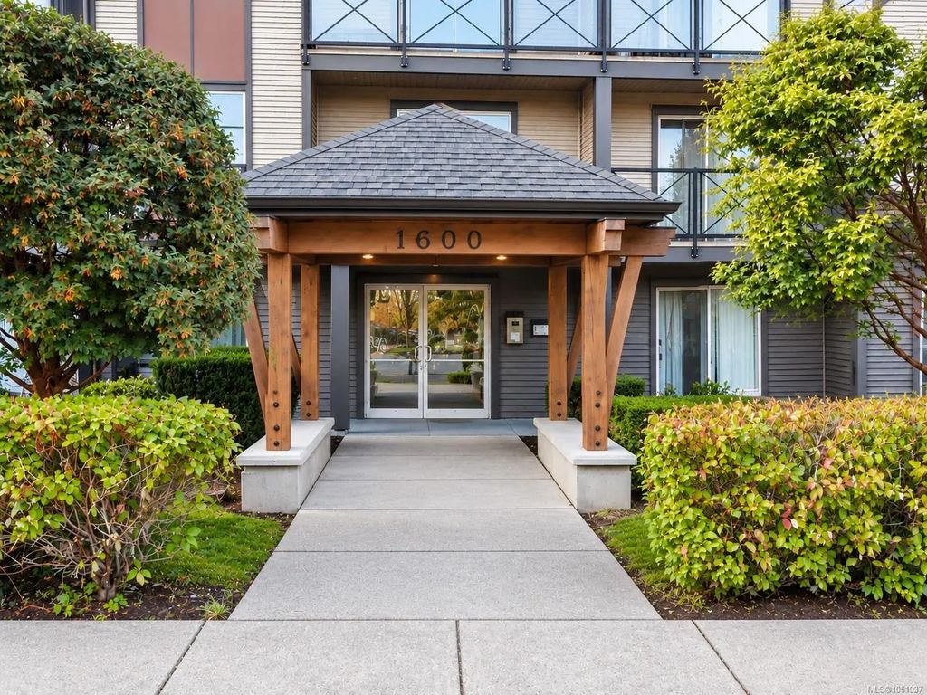 1600 Caspers Way 101, Nanaimo