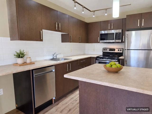 4 of 23 - 1600 Caspers Way 101, Nanaimo, BC