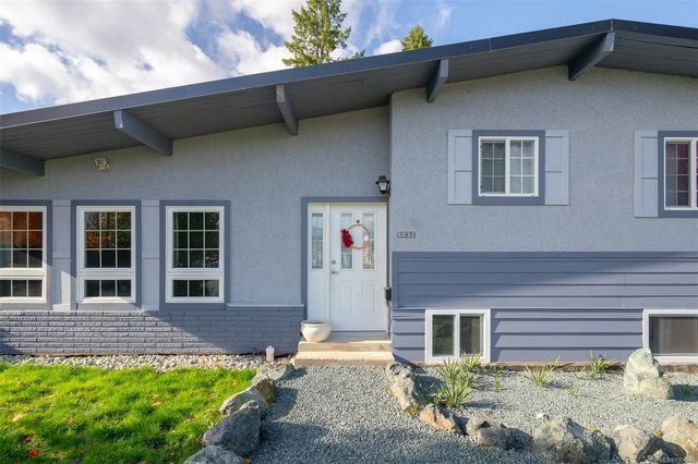 2 of 47 - 5032 Cherry Creek Rd, Port Alberni, BC