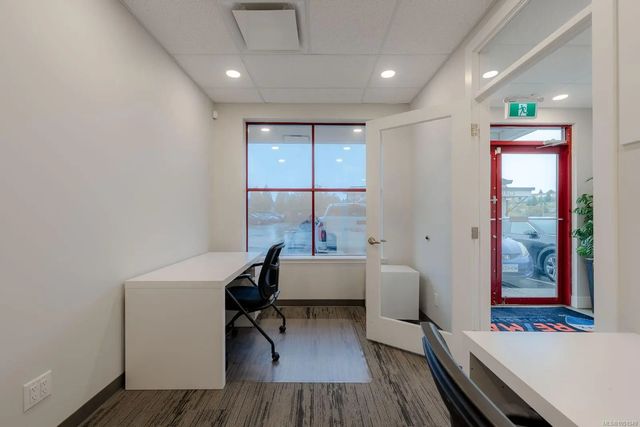 5 of 41 - 5140 Metral Dr 1a, Nanaimo, BC