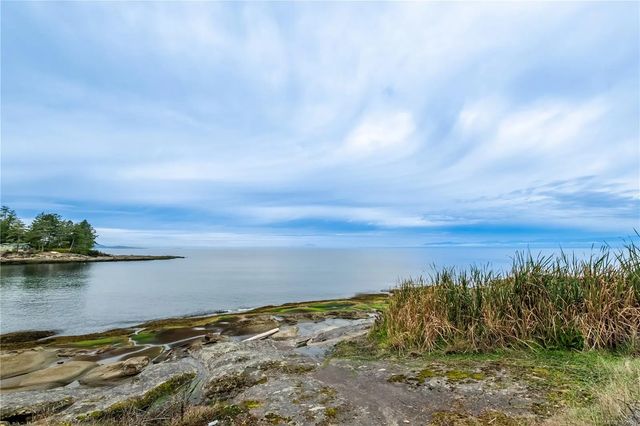 5 of 47 - 336 Hemlock Ave, Gabriola Island, BC