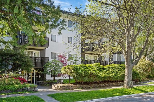 2 of 32 - 1035 Mcclure St 204, Victoria, BC
