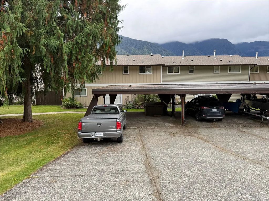 202 Haida Ave, Port Alice