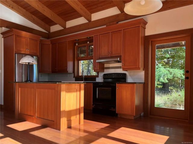 5 of 53 - 1955 Garland Dr, Gabriola Island, BC