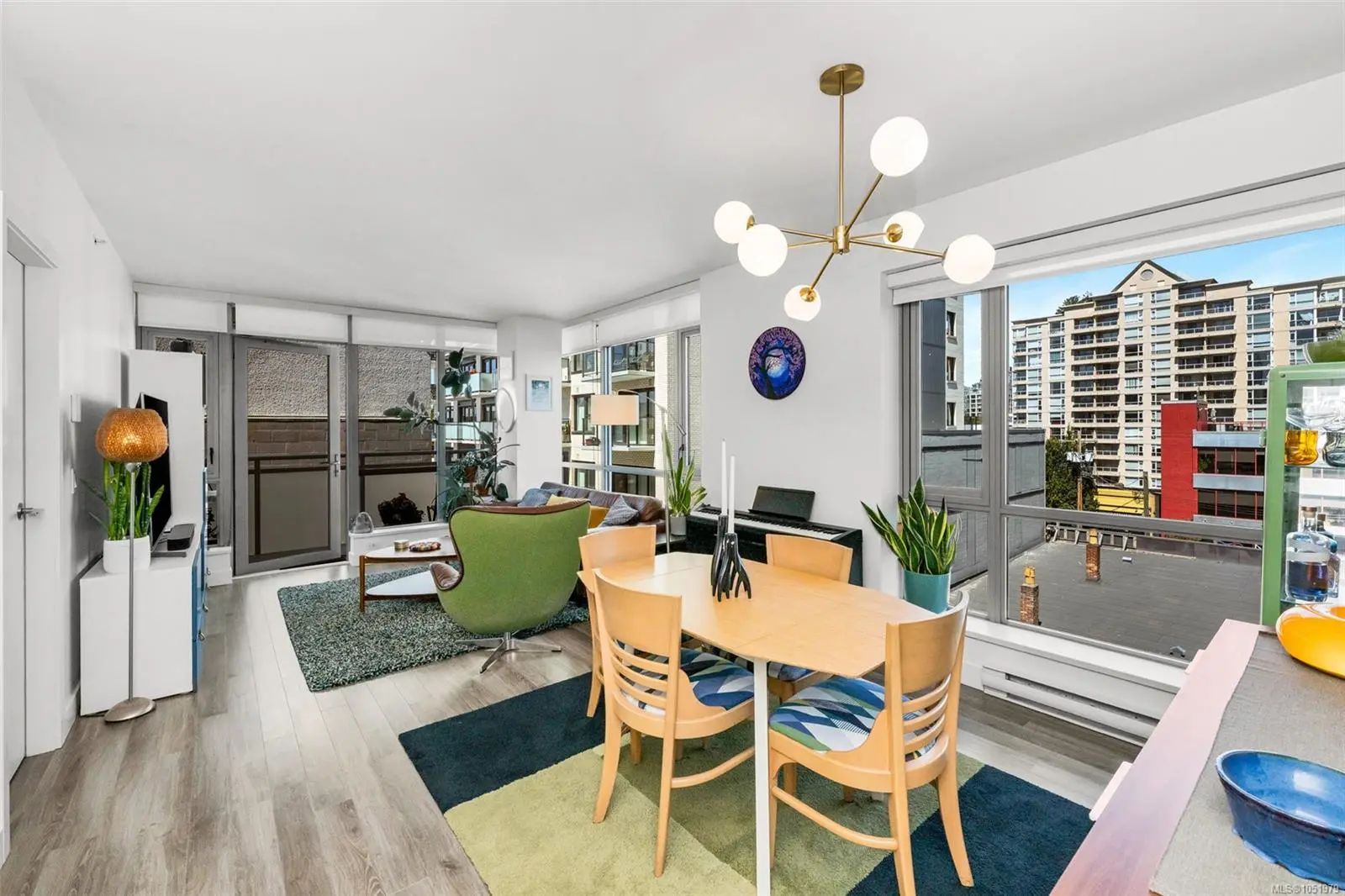 838 Broughton St 402, in the city of Victoria Real Estate in BC by ,