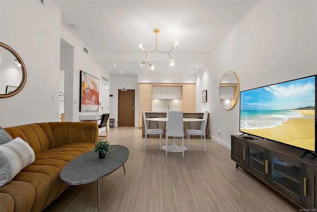 848 Yates St 101, Victoria