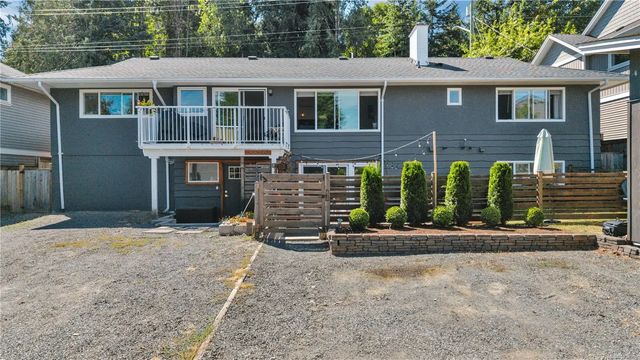 2 of 79 - 5620 Hammond Bay Rd, Nanaimo, BC