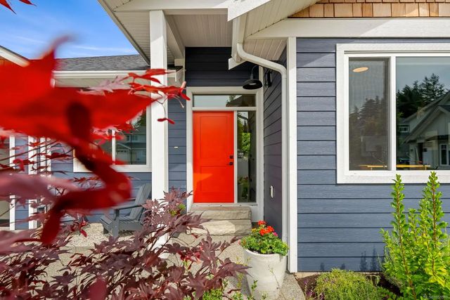 3 of 76 - 280 Weaver Pl, Comox, BC
