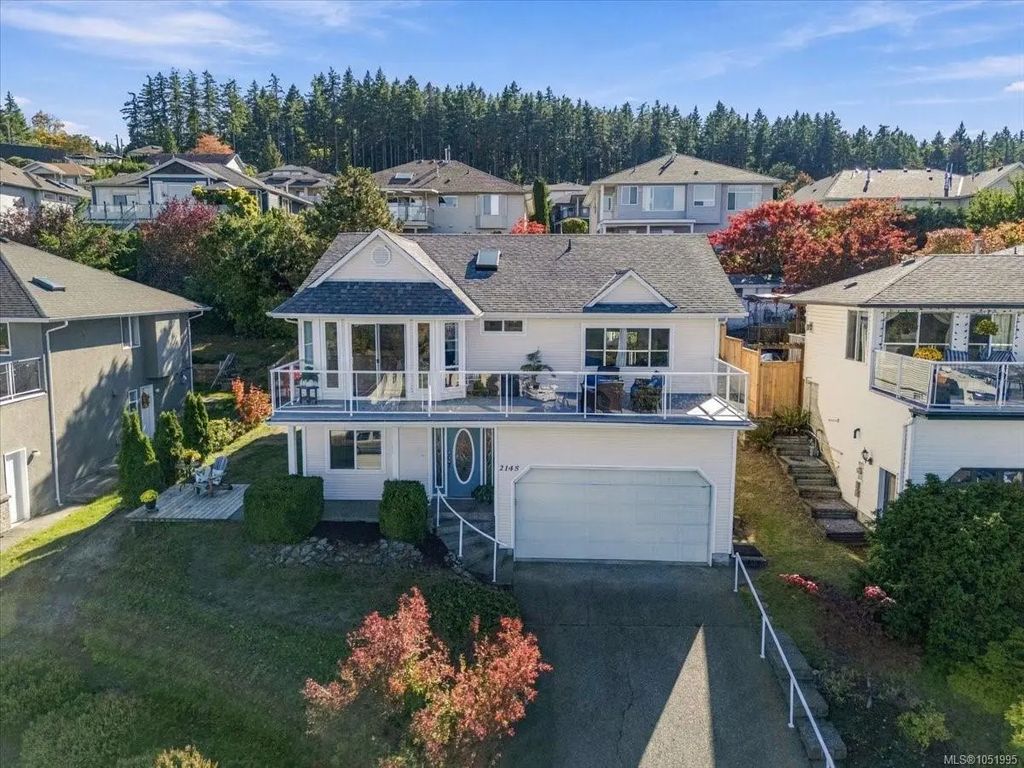 2145 Woodthrush Pl, Nanaimo
