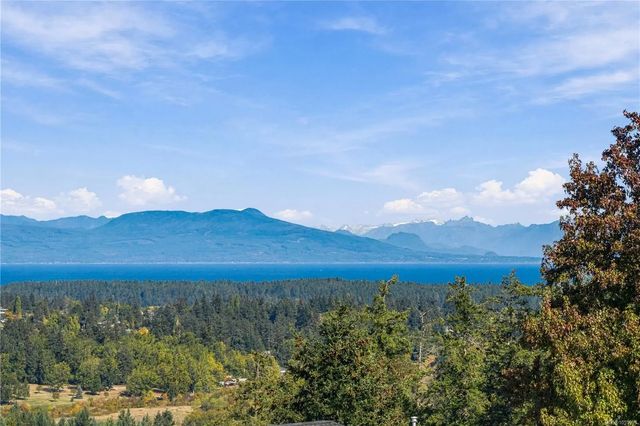 2 of 64 - 2145 Woodthrush Pl, Nanaimo, BC