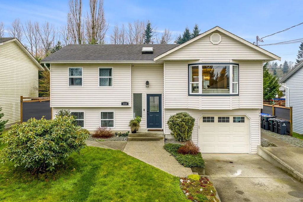 113 Mitchell Pl, Courtenay