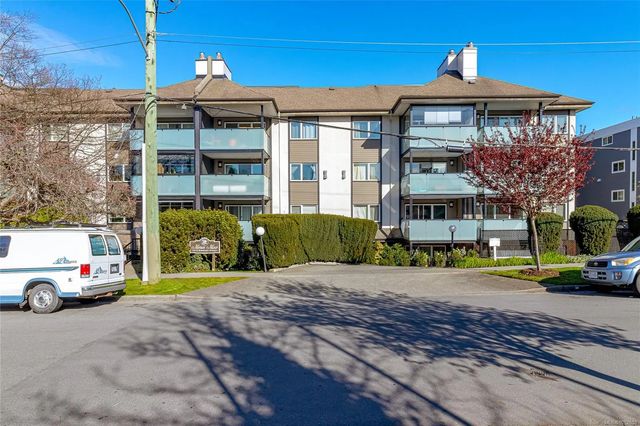 3 of 36 - 1619 Morrison St 411, Victoria, BC