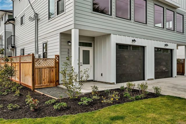 2 of 47 - 303a Hilchey Rd, Campbell River, BC